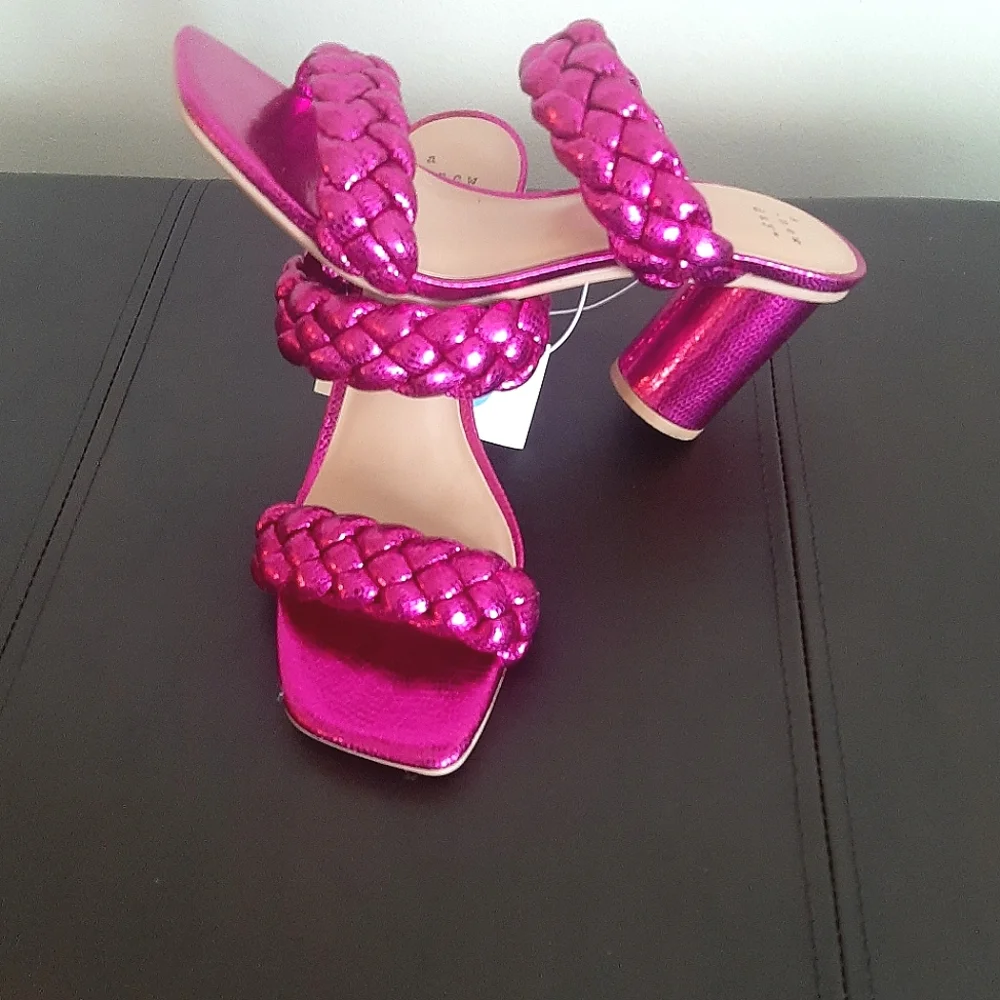 NWT- a new day Fuchsia Mules - Picture 8 of 9